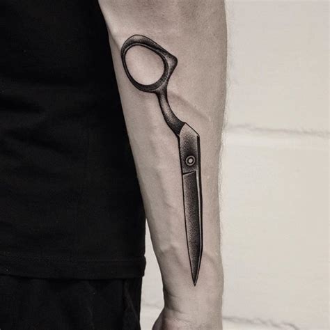 one armed scissor meaning.